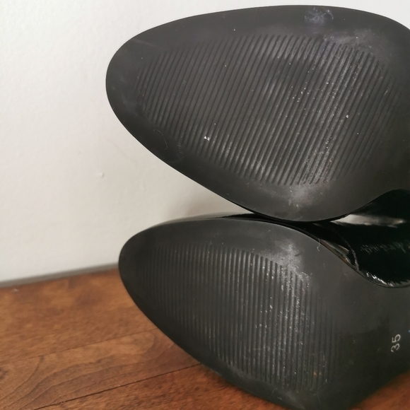 Senso Heeled Chelsea Boots - Picture 8 of 11